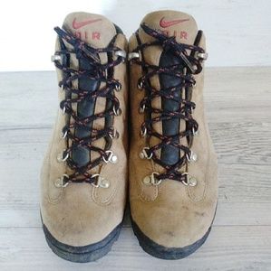 Nike Air ACG Boots Men's Sz 8.5